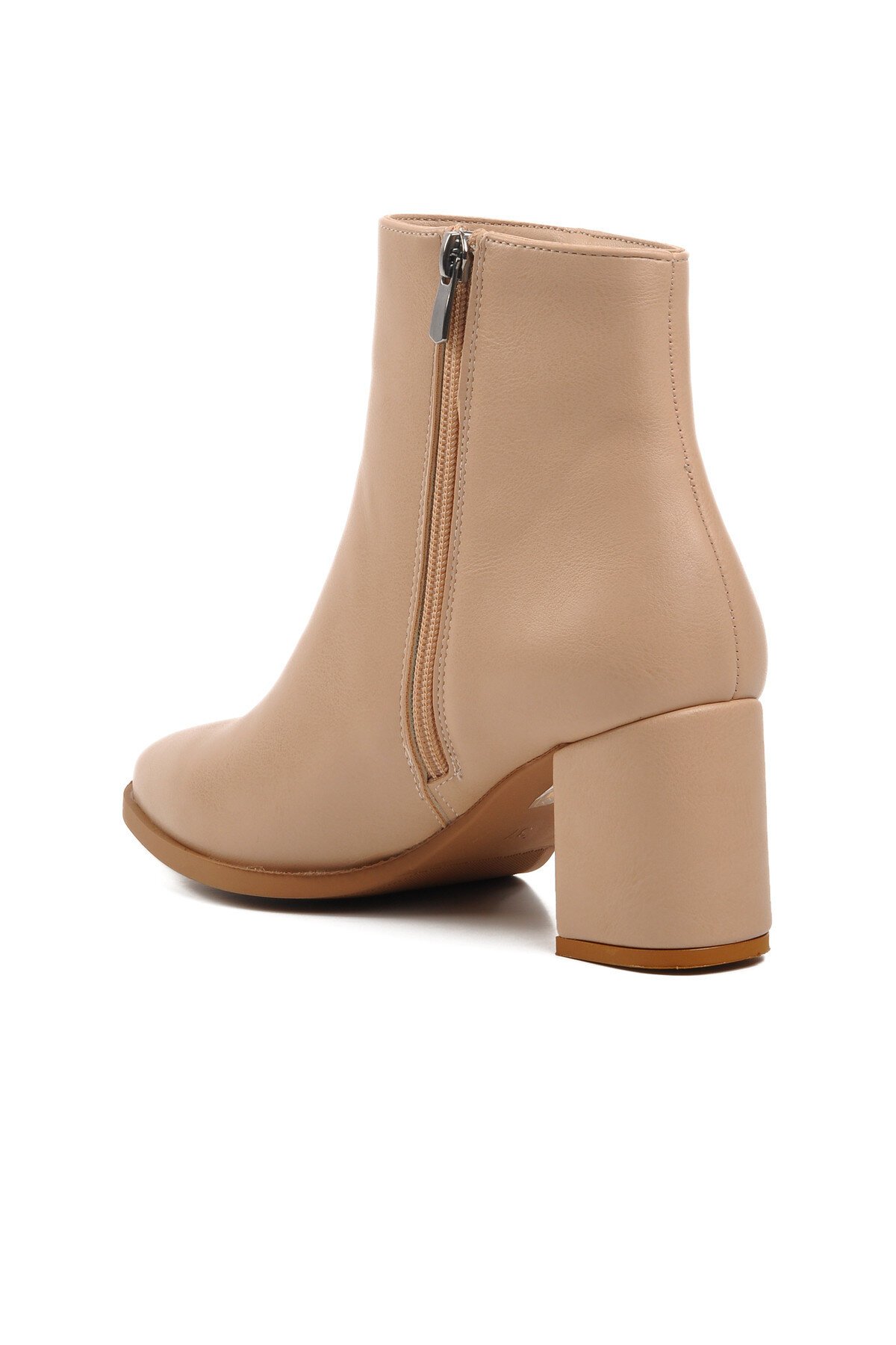 Ayakmod Nude Kadın Bot