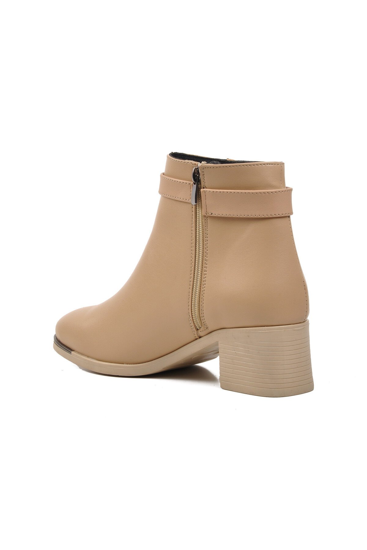 Ayakmod Nude Kadın Bot