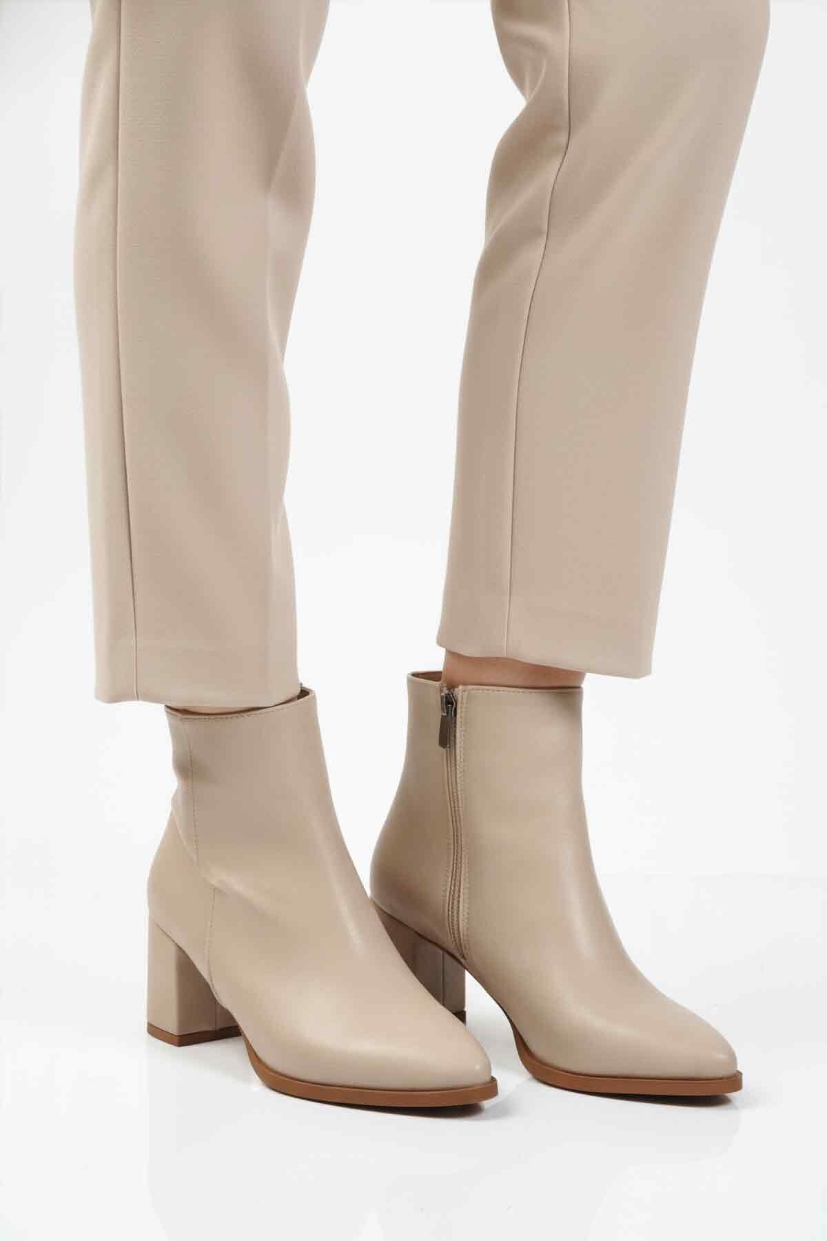 Bej Cilt Fermuarlı Hafif Kadın Bot 343126 Z