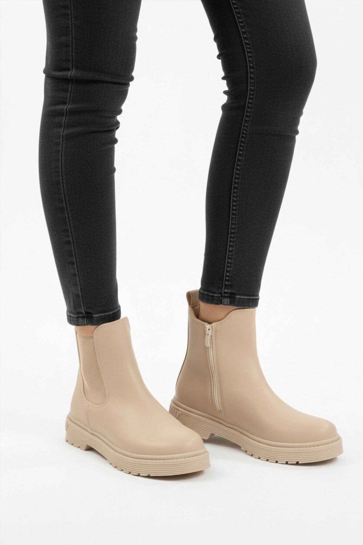 Bej İçi Polarlı Fermuarlı Kadın Bot 24071 Z