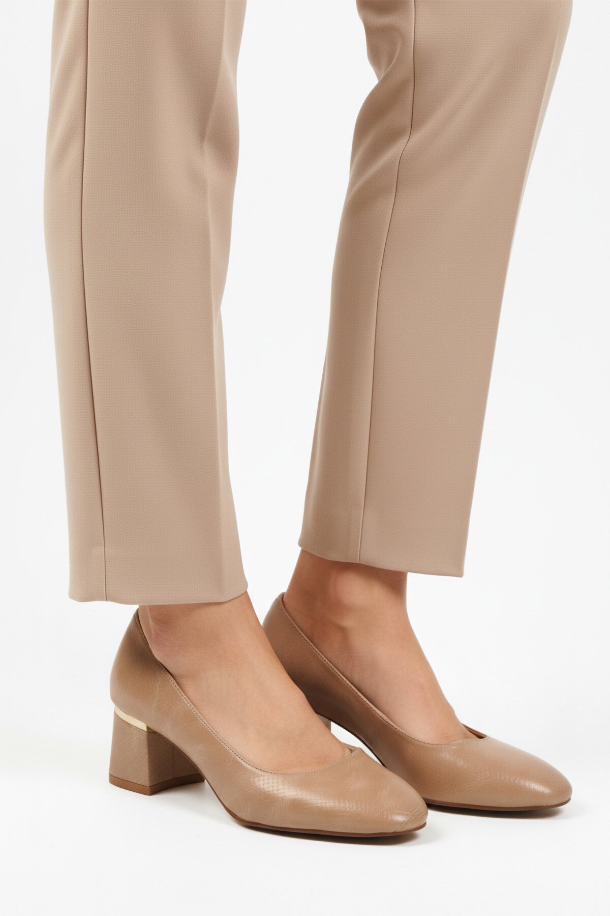 Bej Yılan Hafif Kadın Abiye Ayakkabı 357184 Z