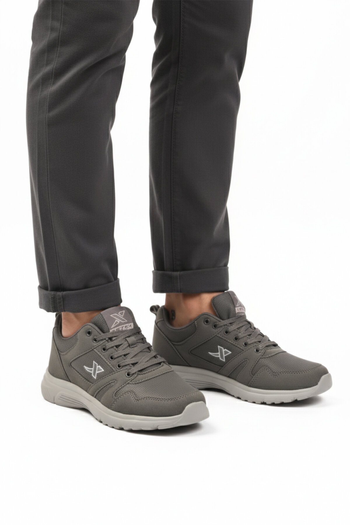 Füme Hafif Esnek Erkek Spor Ayakkabı Xstep 020-Cilt Büyük Numara M