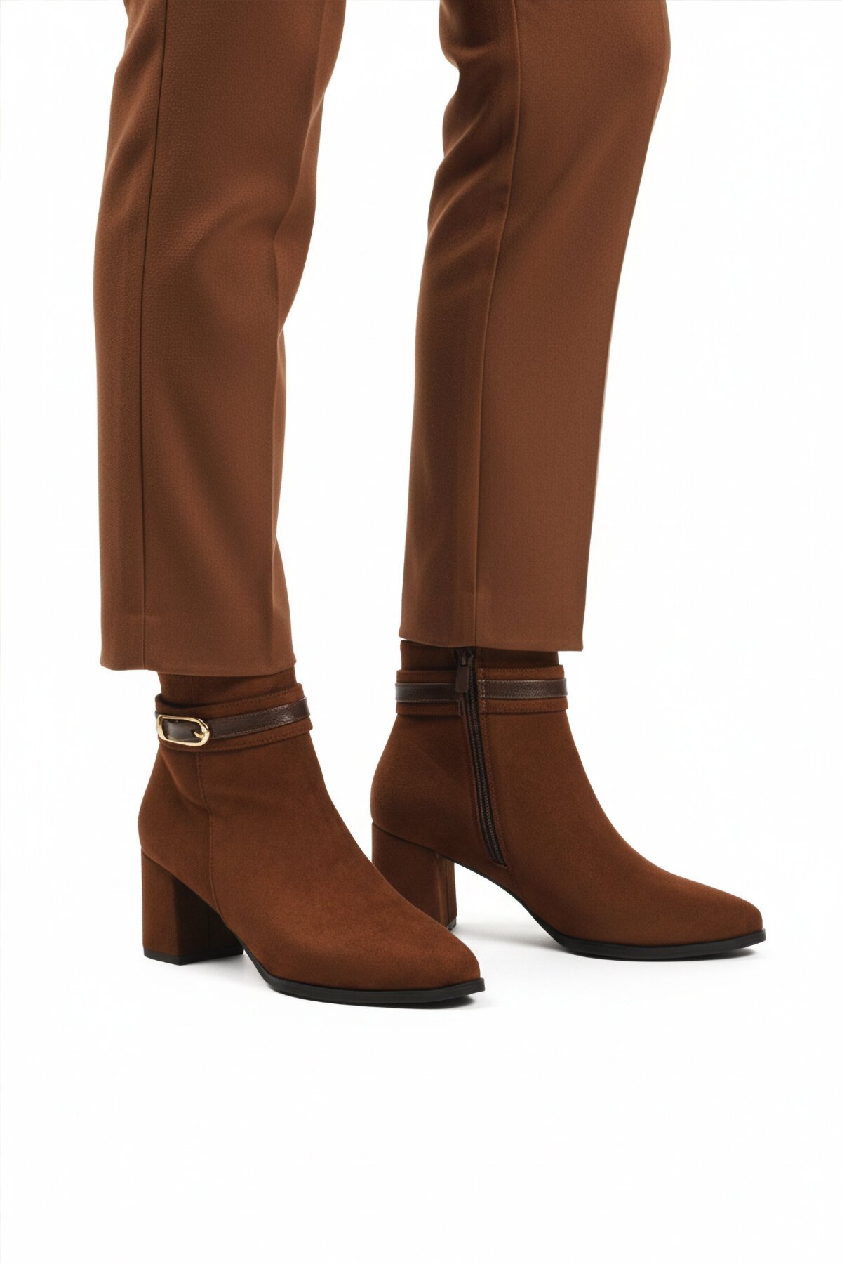 Kahve Süet Topuklu İçi Kürklü Kadın Bot 547815 Z
