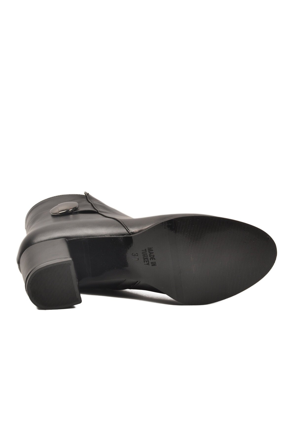 Siyah Cilt Topuklu Kadın Bot Dar Kalıp 262325 Z