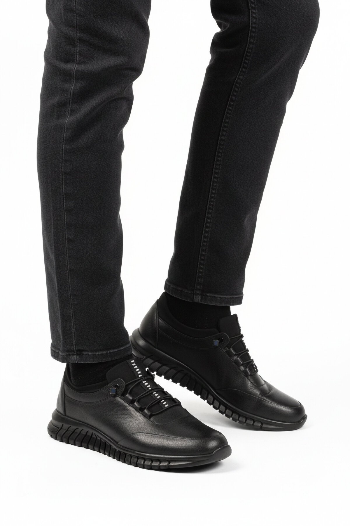 Siyah Hakiki Deri Bağcıklı Erkek Günlük Ayakkabı Ayakmod 316 M