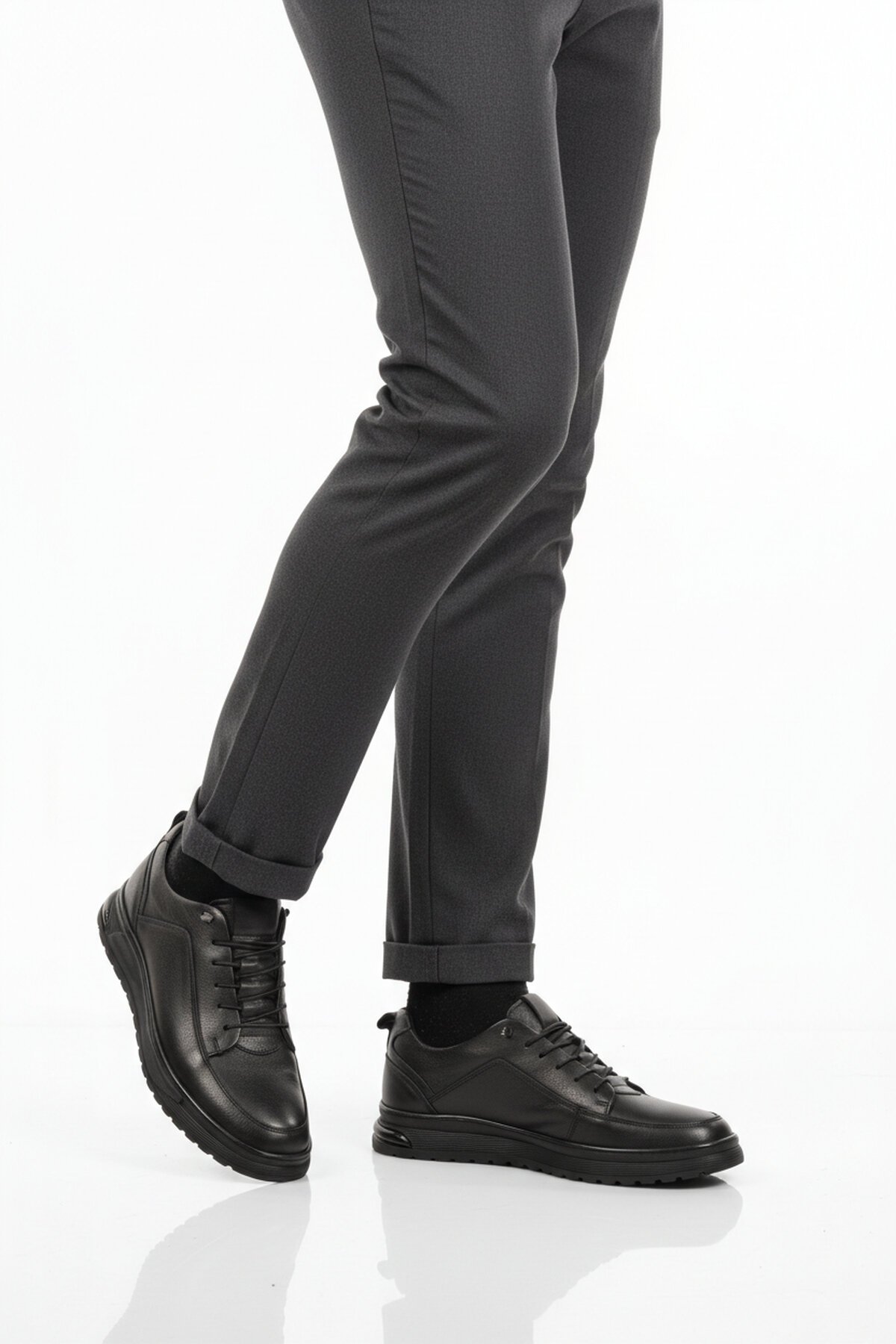 Siyah Hakiki Deri Tokalı Erkek Günlük Ayakkabı 138 M