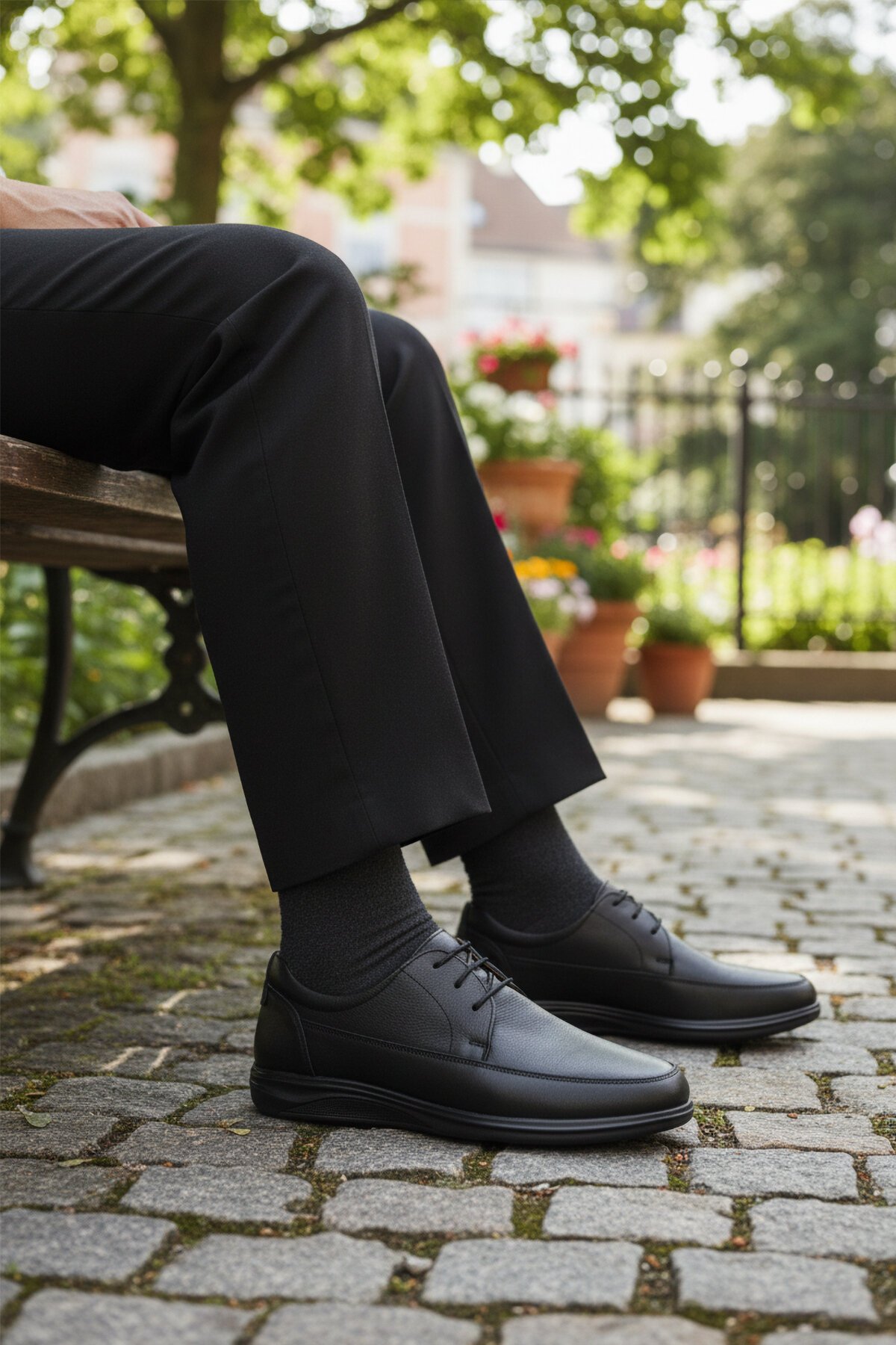 Siyah Hakiki Deri Jel Tabanlı Ortopedik Erkek Günlük Ayakkabı 473 M