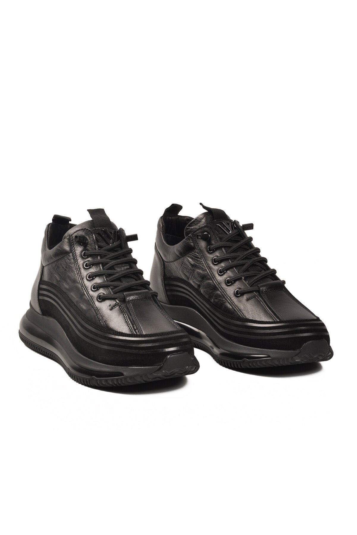 Siyah Hakiki Deri Lastik Bağcıklı Erkek Spor Ayakkabı E053 M