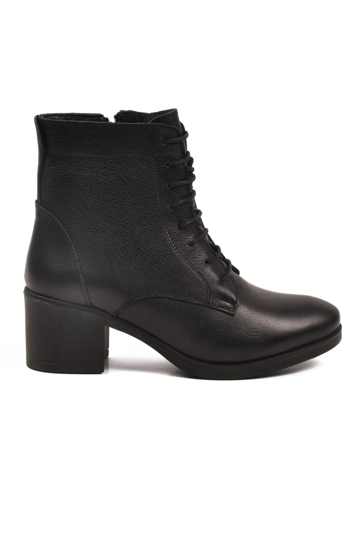 Siyah Hakiki Deri Kaymaz Taban Kadın Bot Premium 92159-1 Z