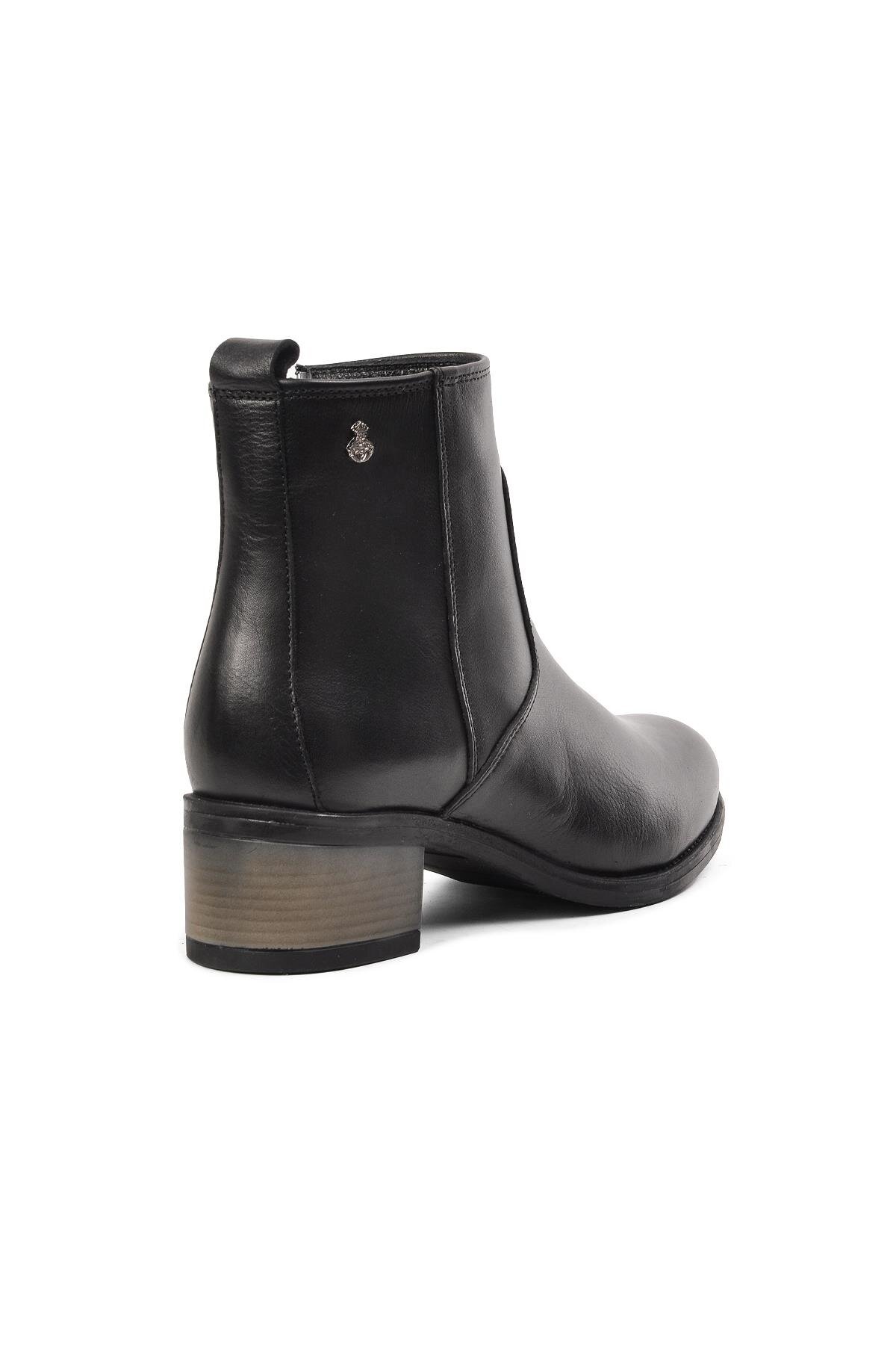 Siyah Fermuarlı Kadın Bot 8691 Z