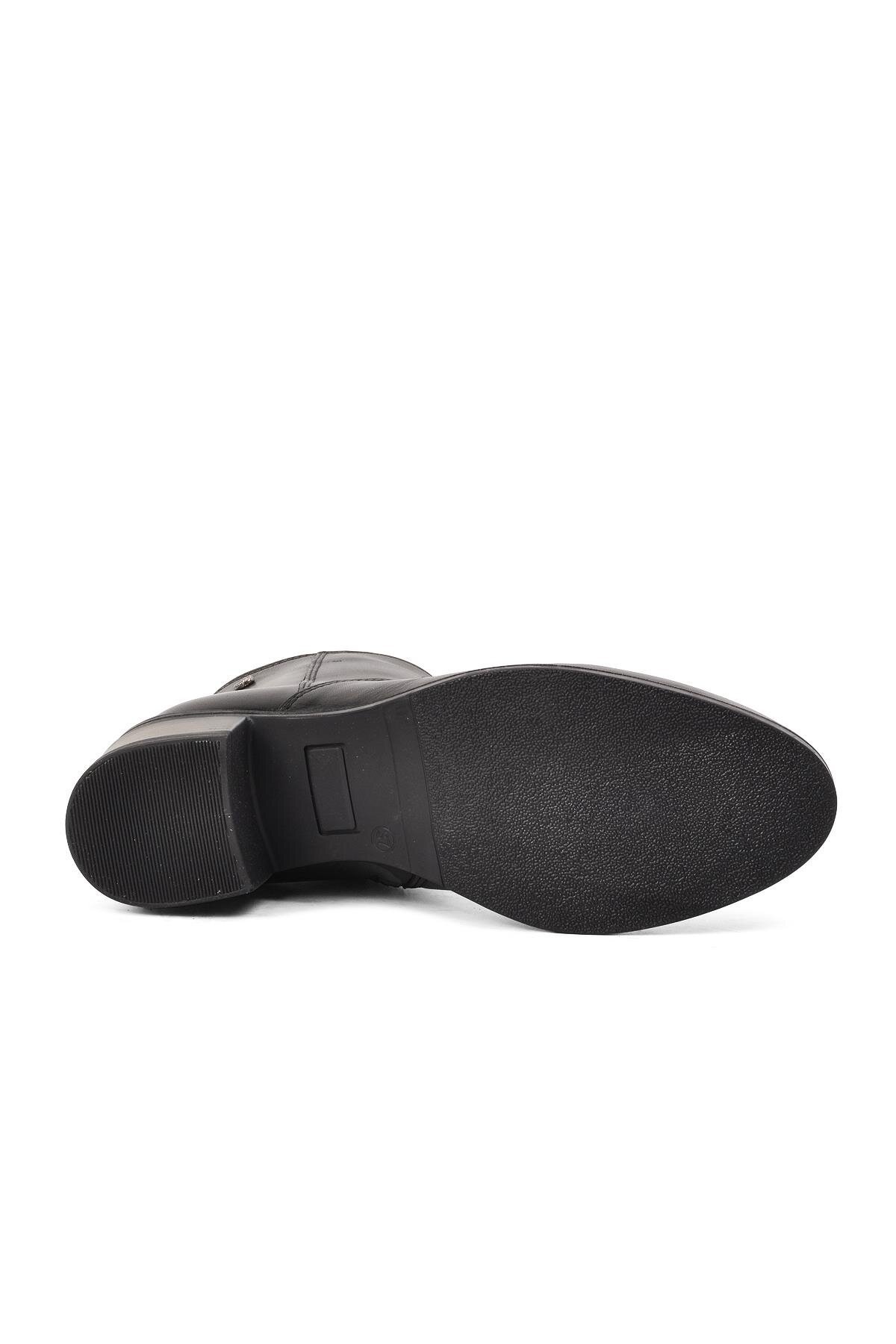 Siyah Fermuarlı Kadın Bot 8691 Z