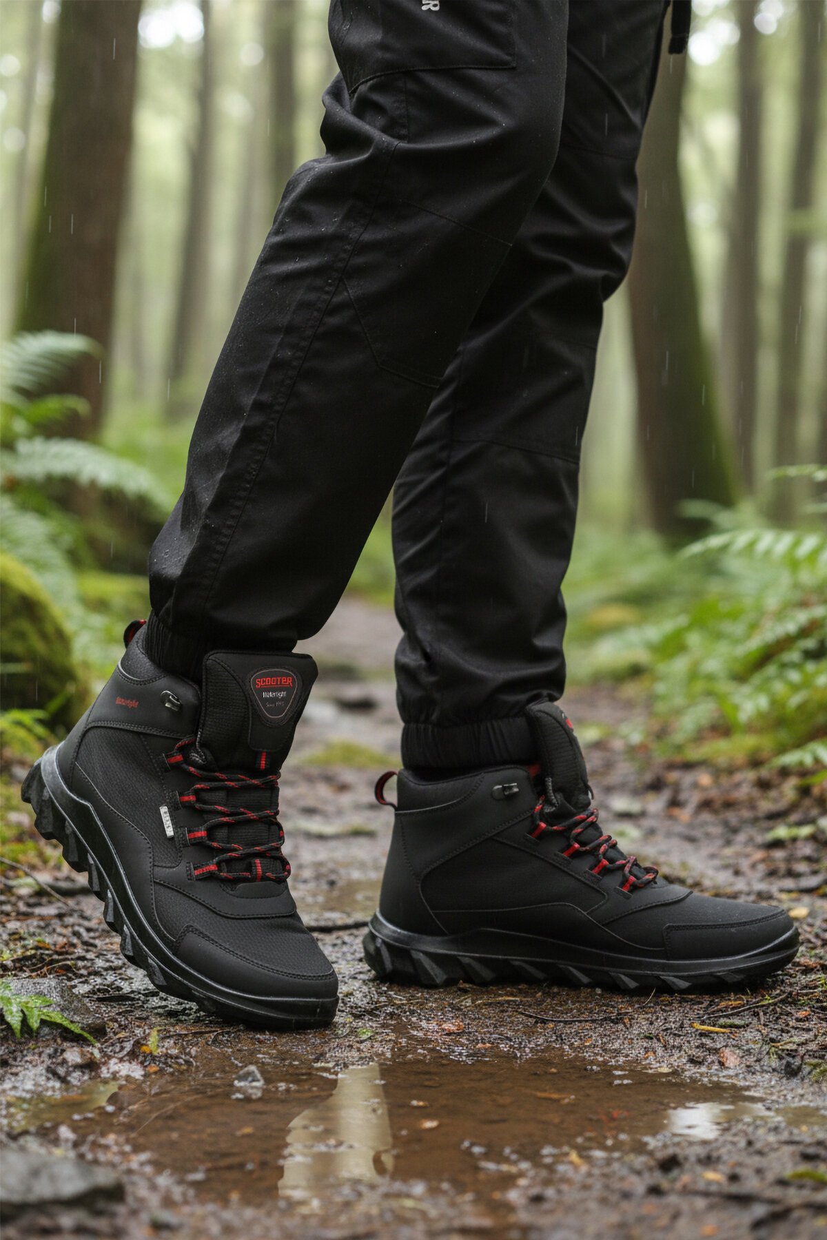 Siyah-Kırmızı Erkek Outdoor Bot M7200 M