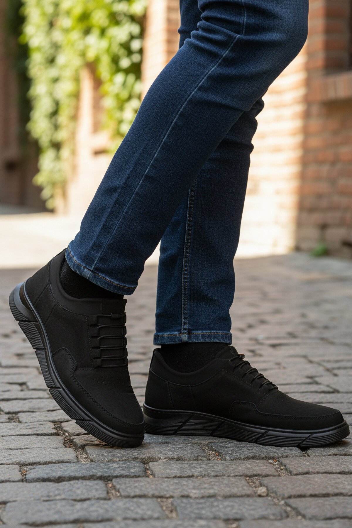 Siyah Nubuk Hakiki Deri Lastik Bağcıklı Erkek Günlük Ayakkabı 137 M