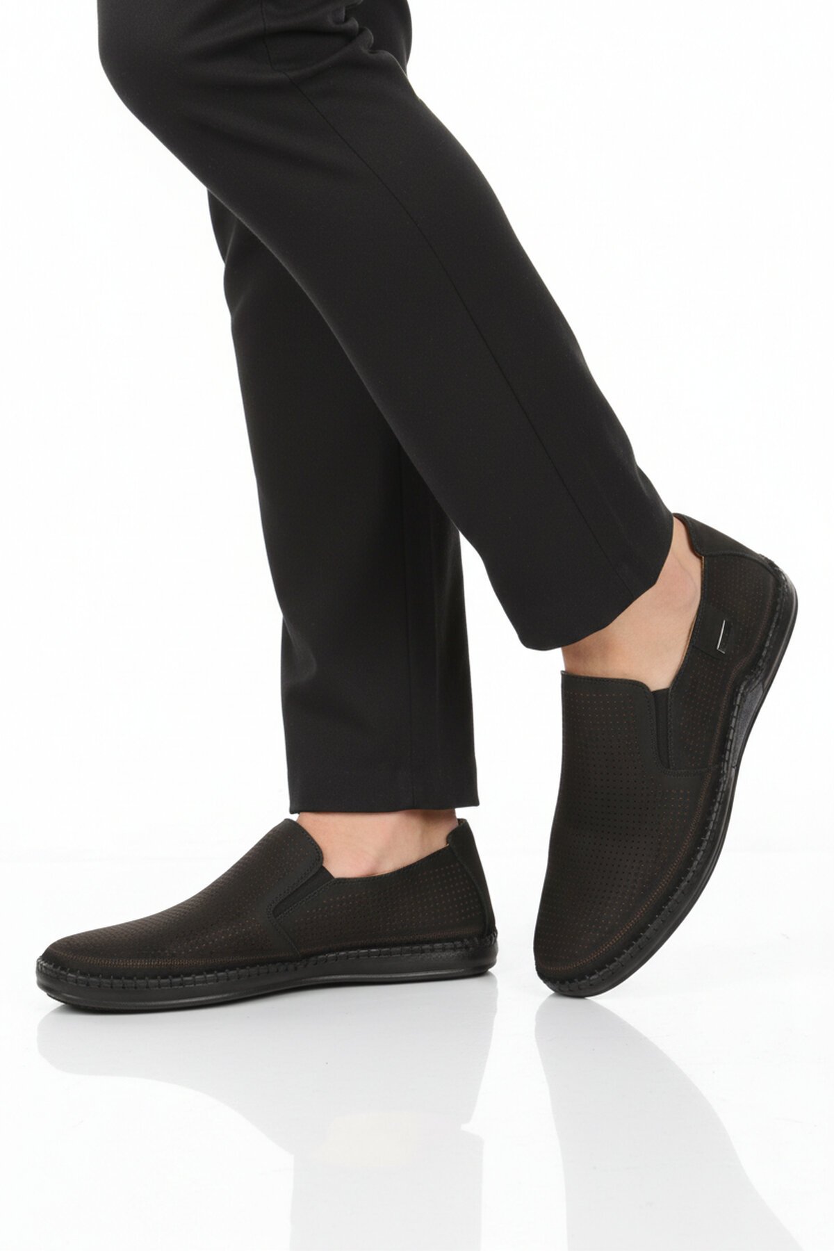 Siyah Nubuk Hakiki Deri Erkek Günlük Ayakkabı 803 M