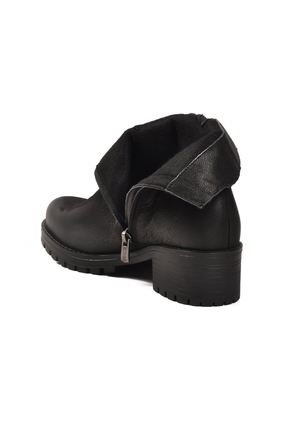 Siyah Nubuk Fermuarlı Hakiki Deri Topuklu Kadın Bot 3376K Z