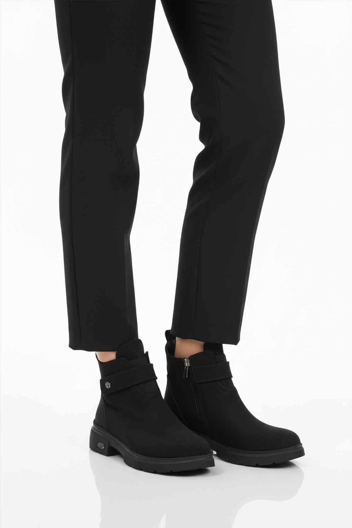 Siyah Nubuk İçi Kürklü Fermuarlı Kadın Bot PC-55336 Z