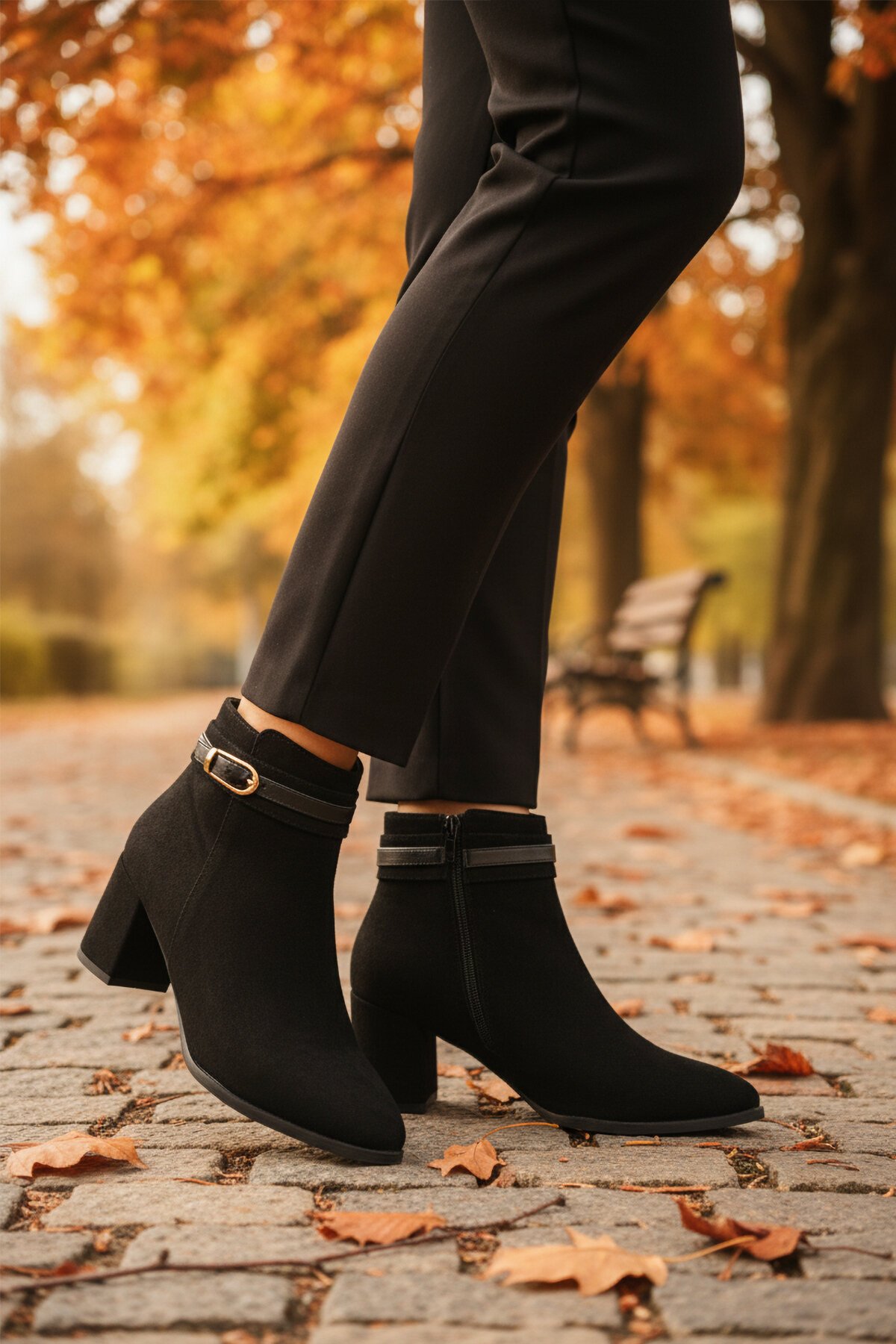 Siyah Süet İçi Kürklü Kadın Bot 547815 Z