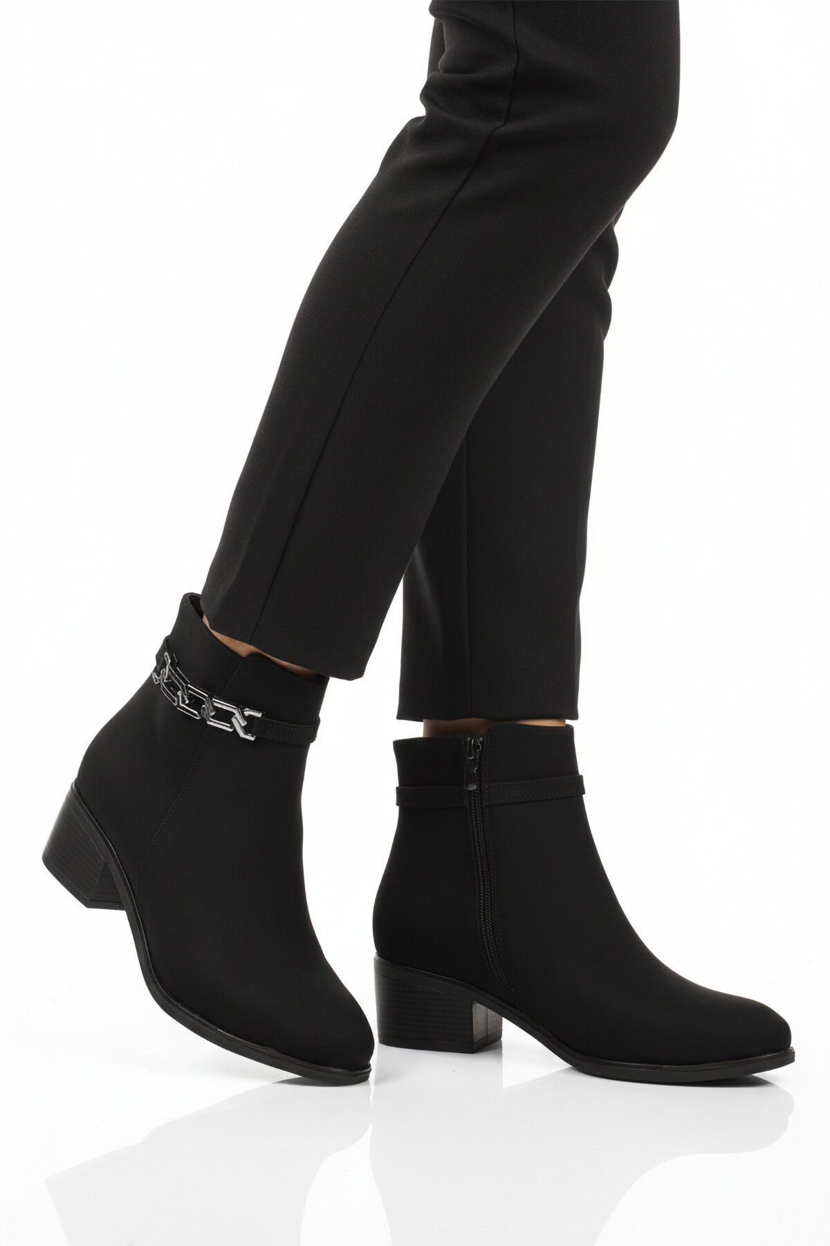 Siyah Zümrüt Hafif Polarlı Kadın Bot 325131 Z