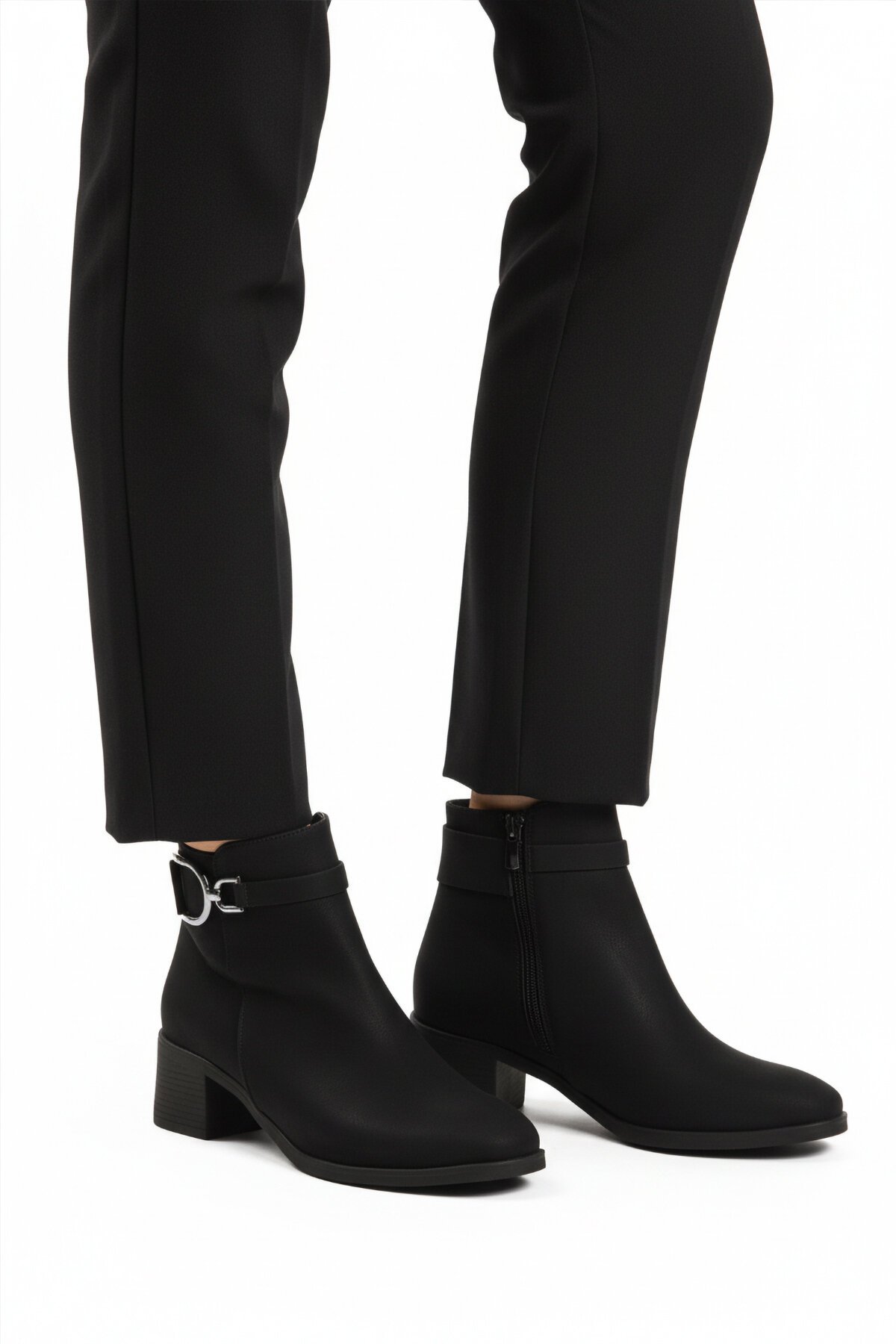 Siyah Zümrüt Hafif Kadın Bot 417637 Z