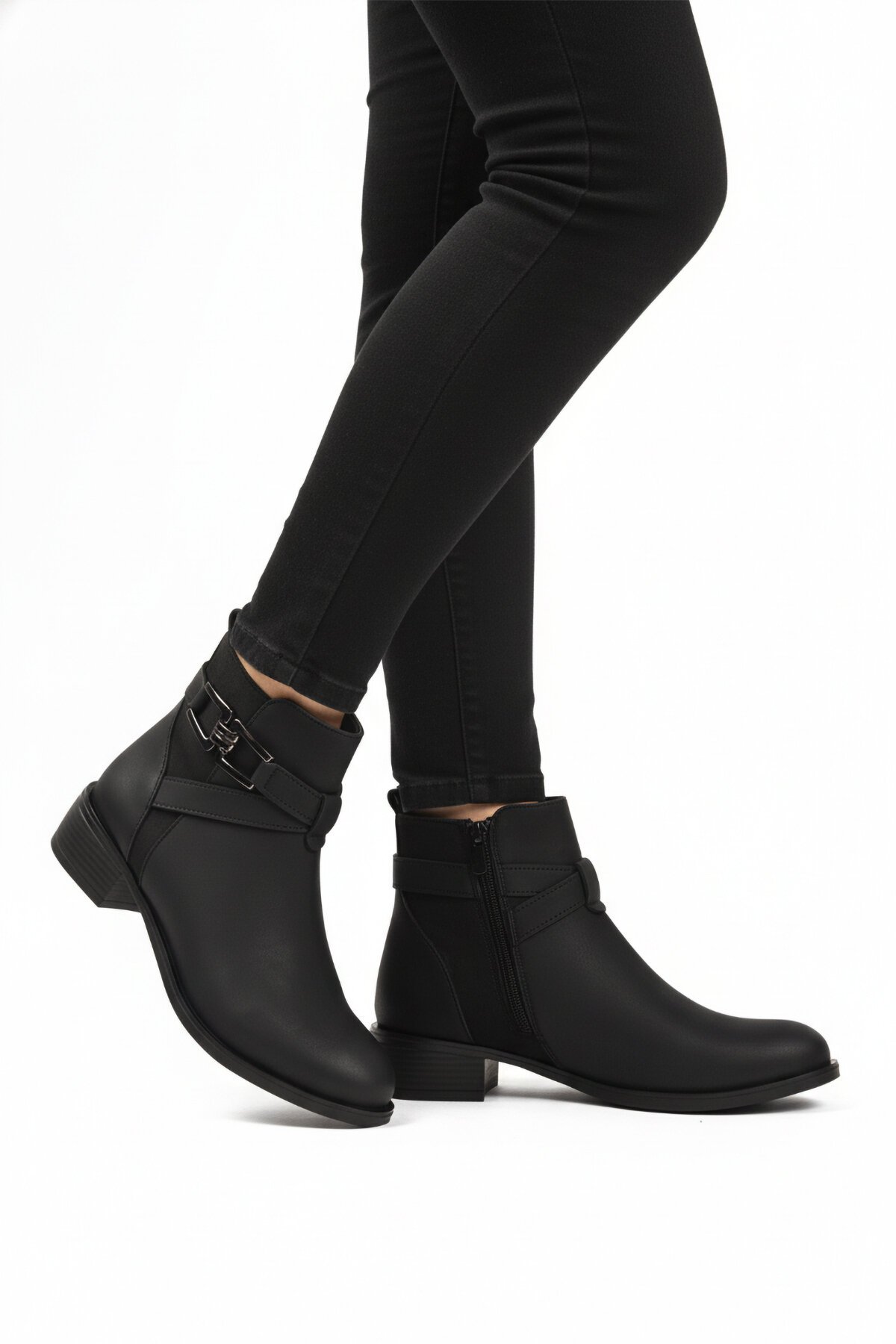 Siyah Zümrüt İçi Kürklü Kadın Bot 547819 Z