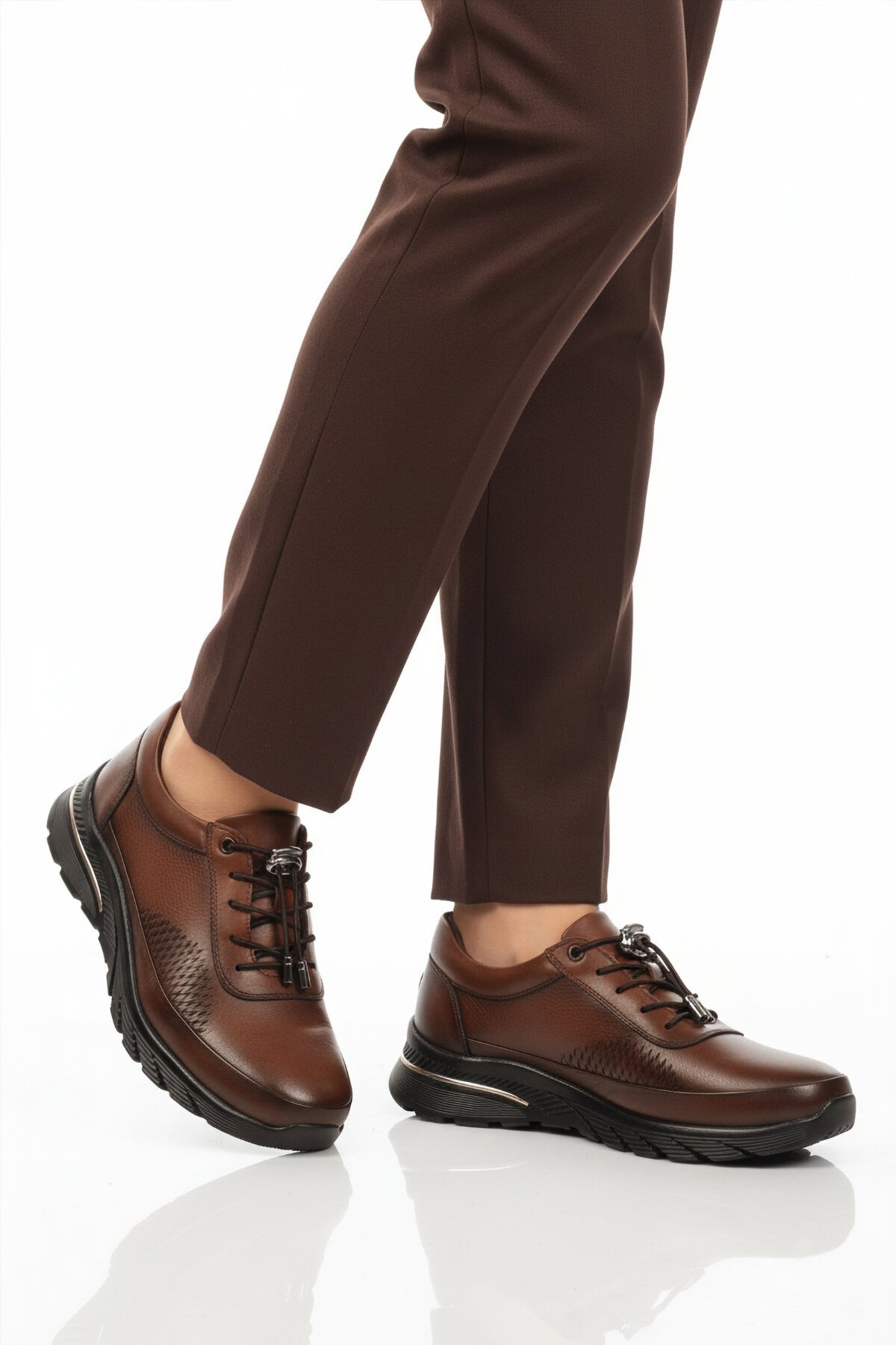 Taba Hakiki Deri Lastik Bağcıklı Kadın Günlük Ayakkabı PLV020 Z
