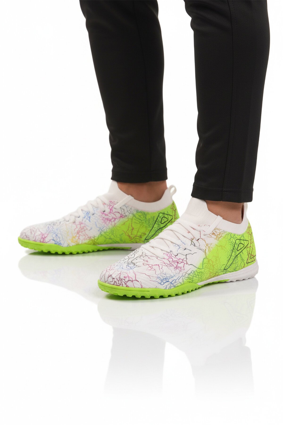 Beyaz-Neon Yeşil Erkek Halısaha Ayakkabısı MH-252-153 M