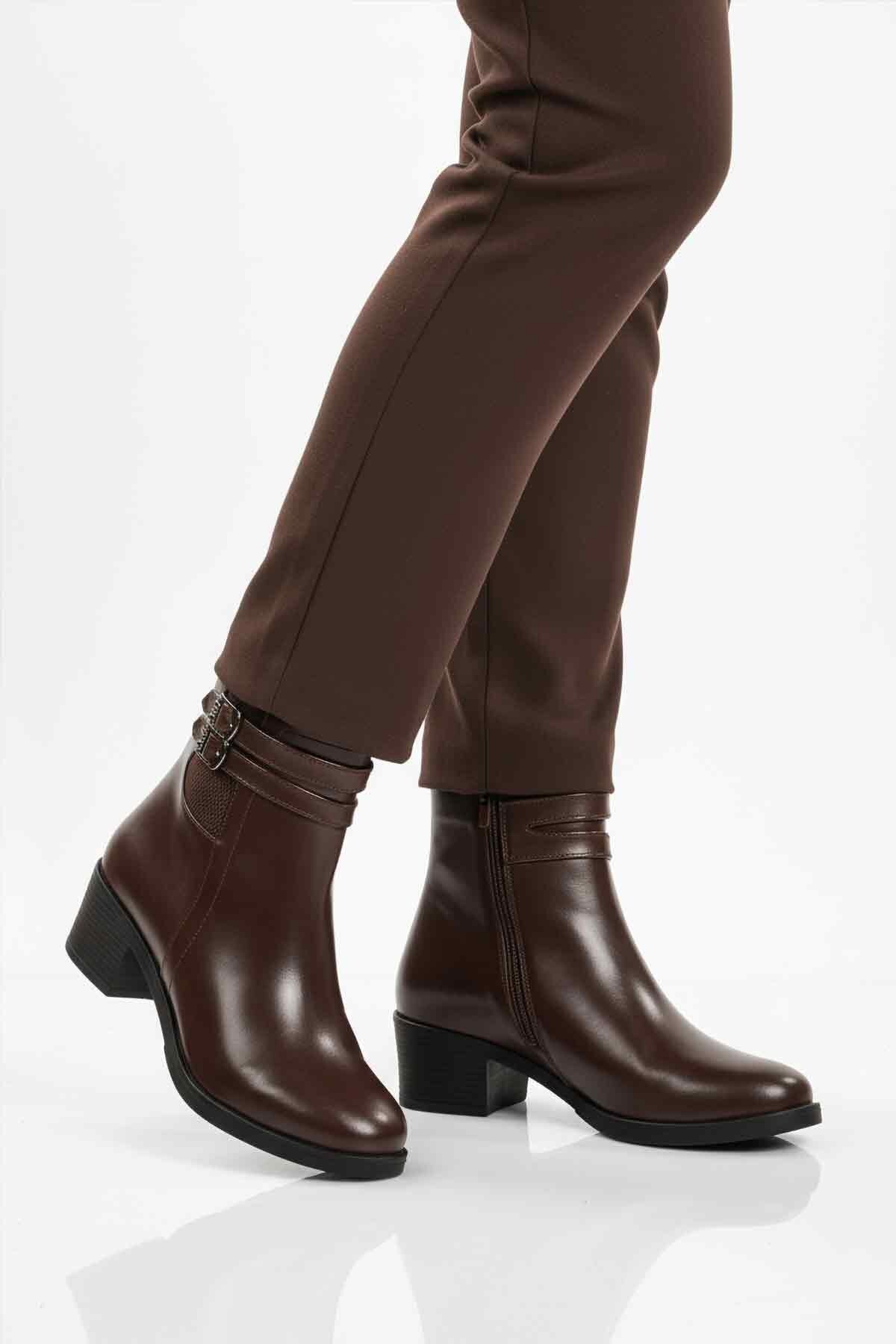 Kahve Kadın Bot 1006 Z