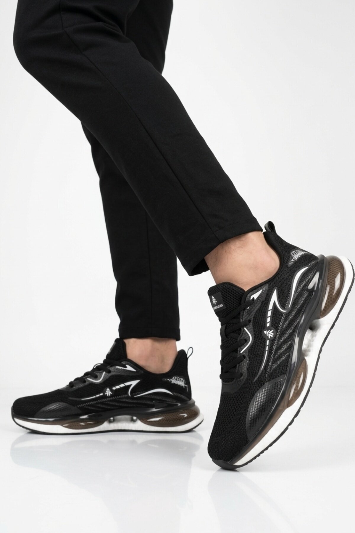Siyah-Beyaz ComfortSole Taban Erkek Spor Ayakkabı 101 25087-M