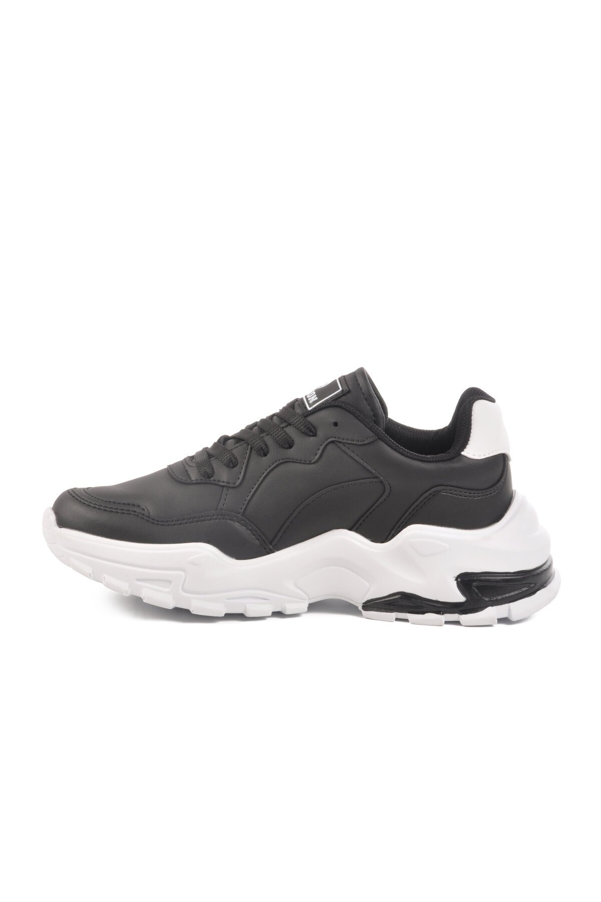 Siyah-Beyaz Suni Deri Kadın Spor Ayakkabı Walkway 159 G