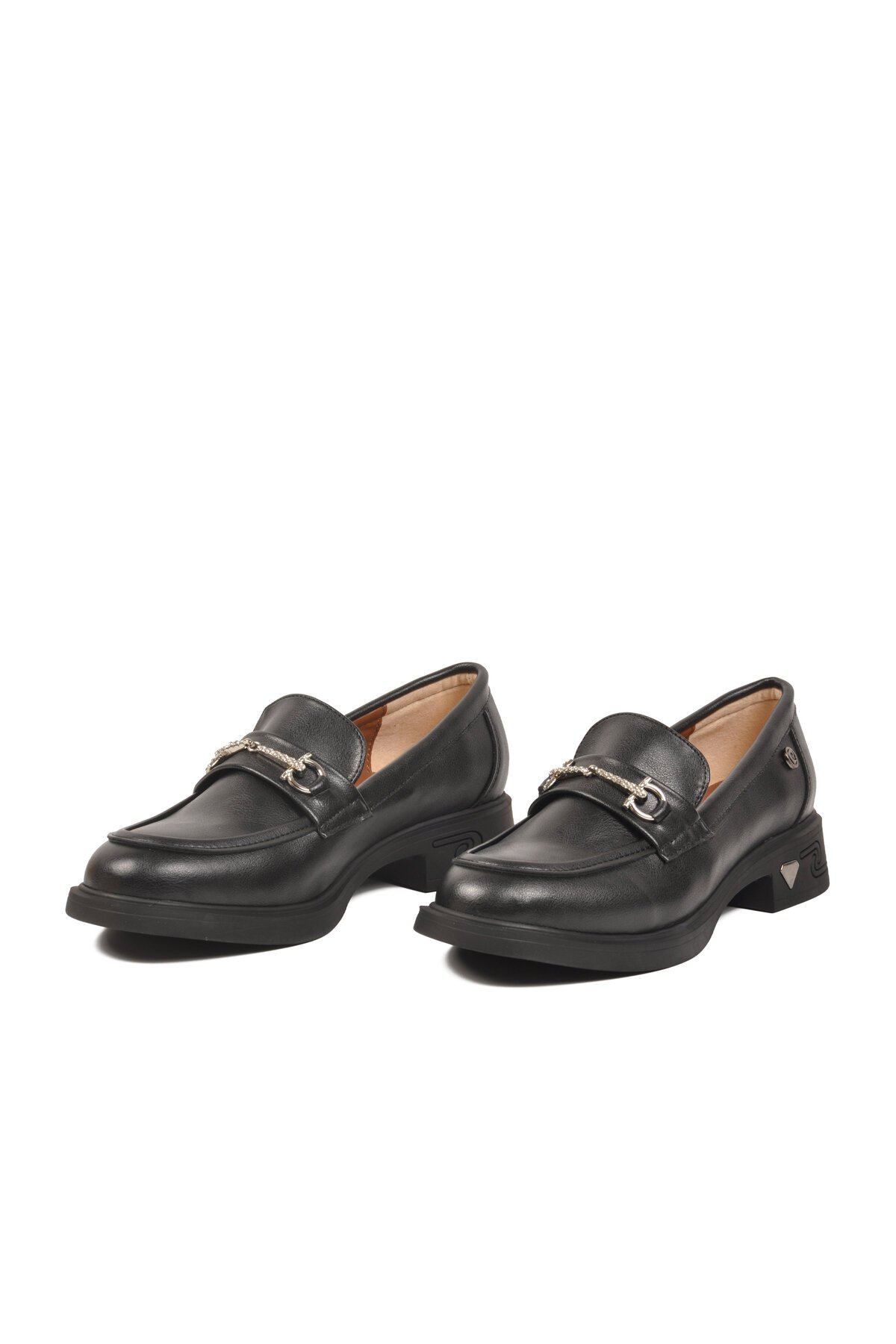 Siyah Cilt Kadın Günlük Ayakkabı PC-55257 Z