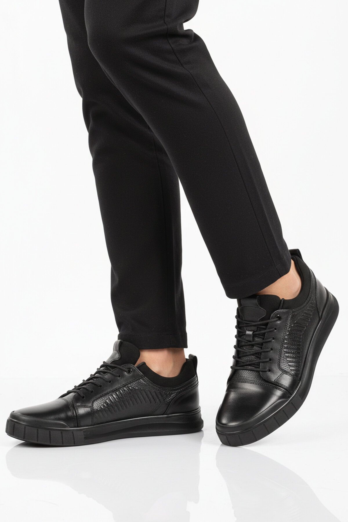 Siyah Hakiki Deri Erkek Günlük Ayakkabı Marcorossi 152-20541 M