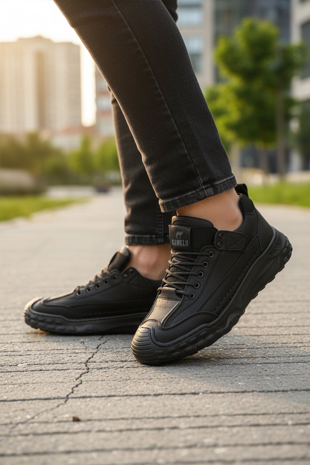 Siyah Hakiki Deri Erkek Spor Ayakkabı Season M