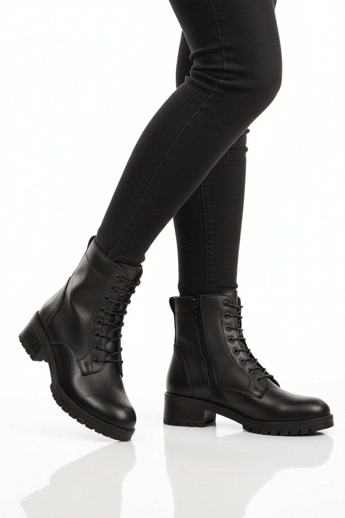 Siyah Hakiki Deri Kadın Bot 2680-1 Z