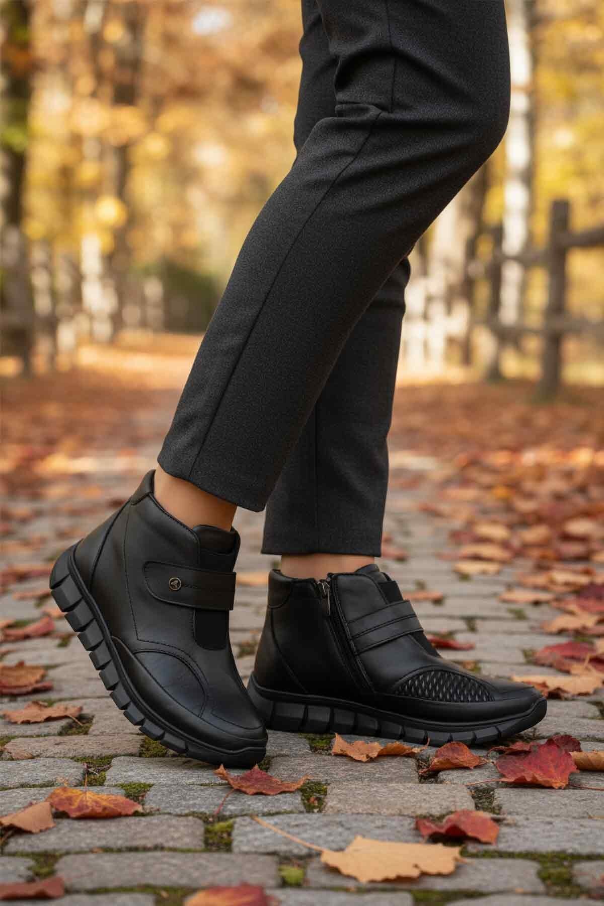 Siyah Hakiki Deri Kadın Bot 3609 Z