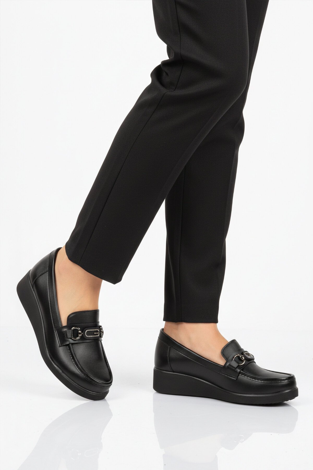 Siyah Kadın Günlük Ayakkabı 651631 Z