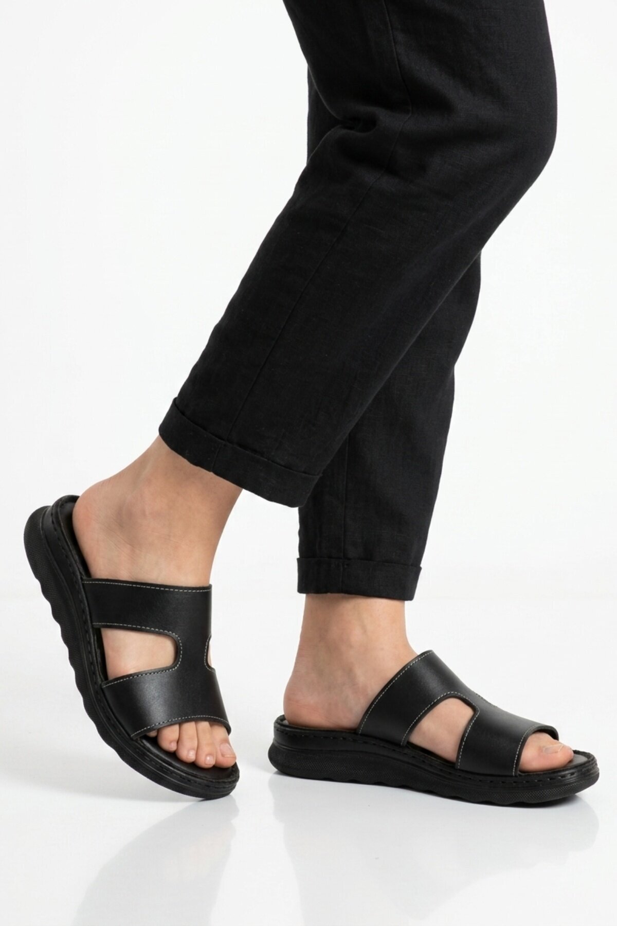 Siyah Comfort Taban Kadın Terlik 673644 Z