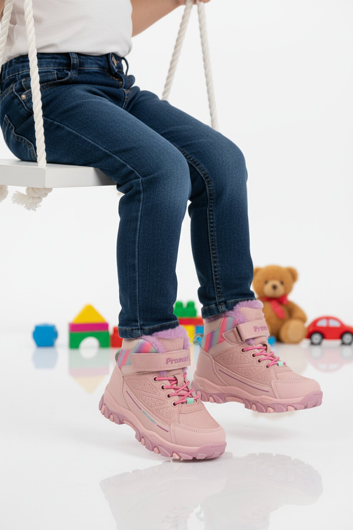 Pembe Kürklü Cırtlı Kız Çocuk Bot 2082 P