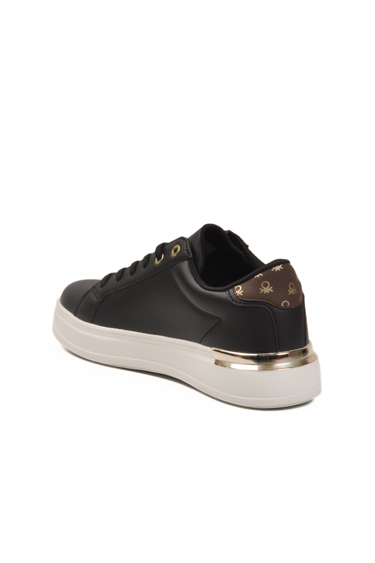 Siyah-Beyaz Bağcıklı Hafif Kadın Sneaker BNI-12132 G