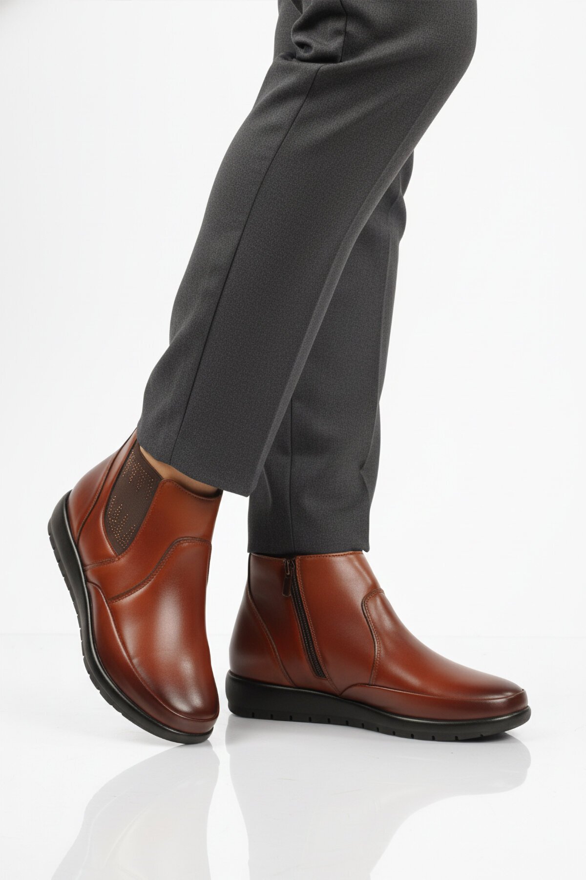 Taba Jel Tabanlı Anatomik Kadın Bot 302 Bot Z
