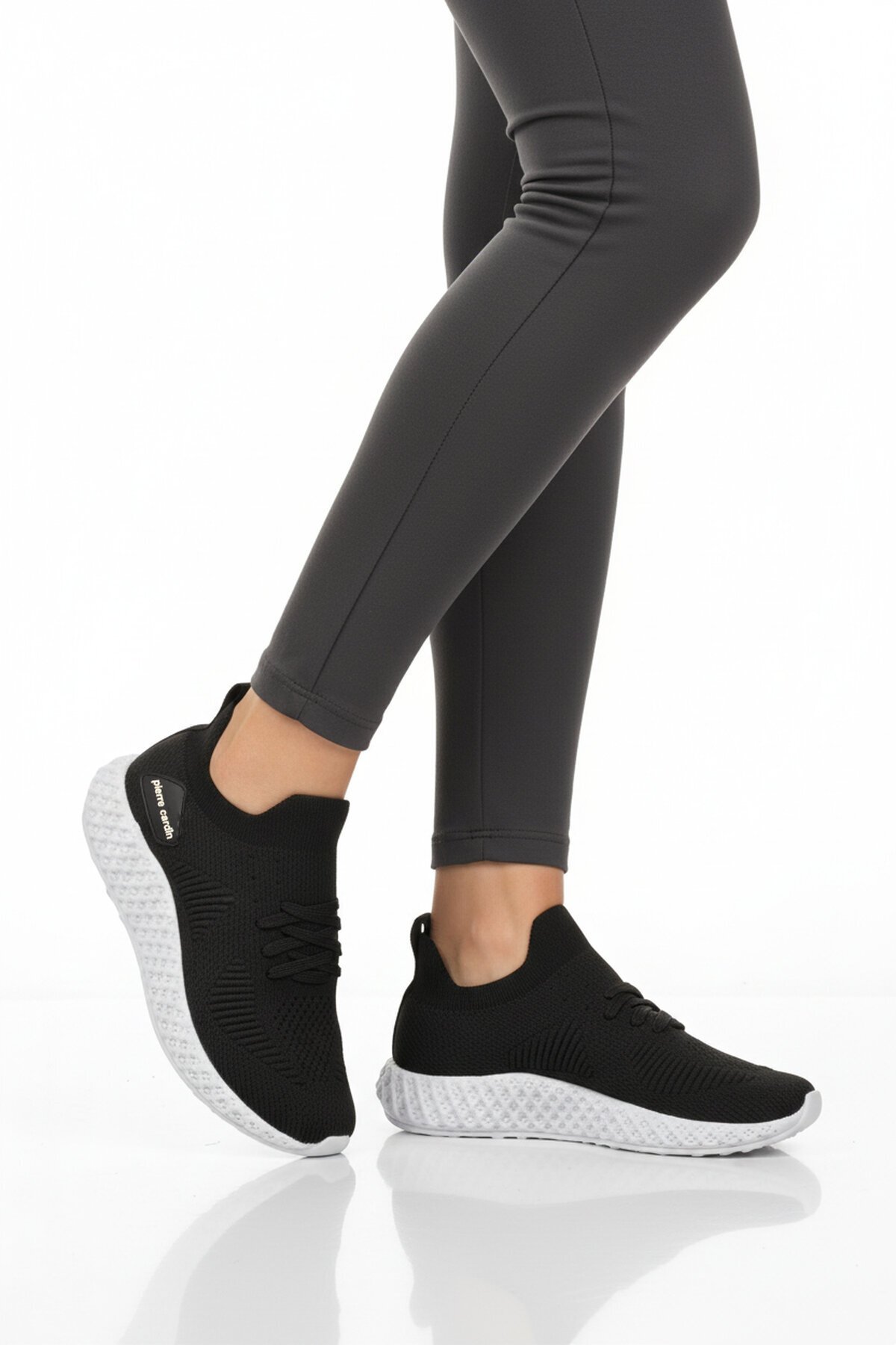 Siyah-Beyaz Tekstil Hafif Hava Alabilir Unisex Spor Ayakkabı PC-32711 Z