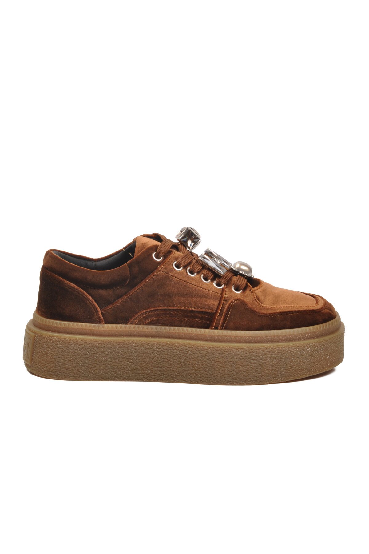 Kahve Nubuk Bağcıklı Kalın Tabanlı Taş Detaylı Kadın Casual Sneaker Ayakkabı 25K475