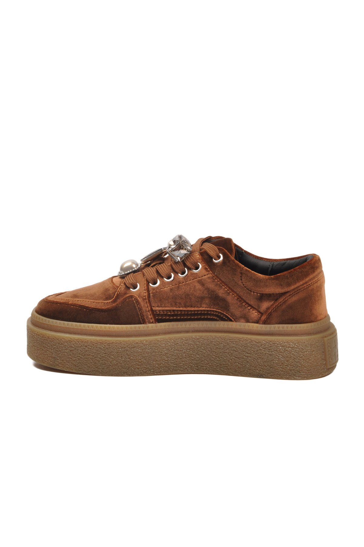 Kahve Nubuk Bağcıklı Kalın Tabanlı Taş Detaylı Kadın Casual Sneaker Ayakkabı 25K475