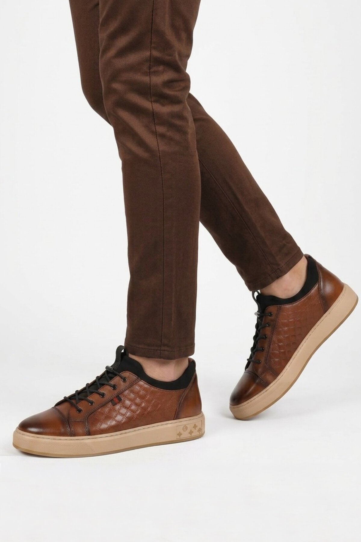 Erkek Casual Ayakkabı Taba Hakiki Deri Kroko Desenli Rahat Şık Sneaker 6424-1 M