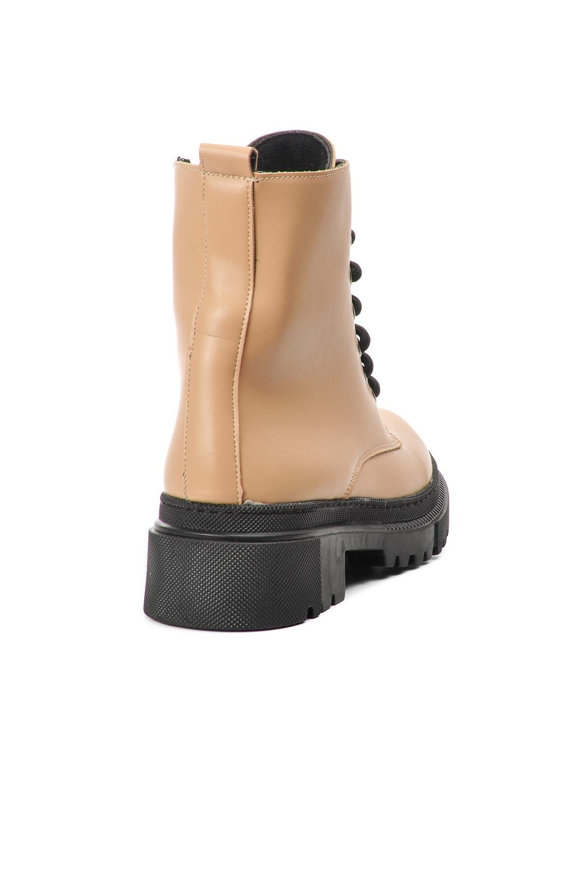 Ayakmod Nude Kadın Bot