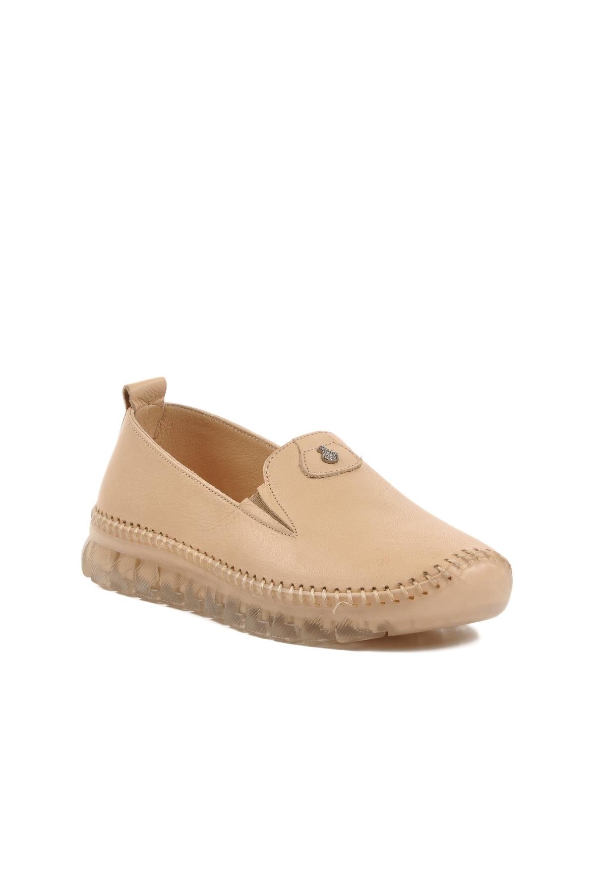 Hakiki Deri Bej Kadın Günlük Ayakkabı