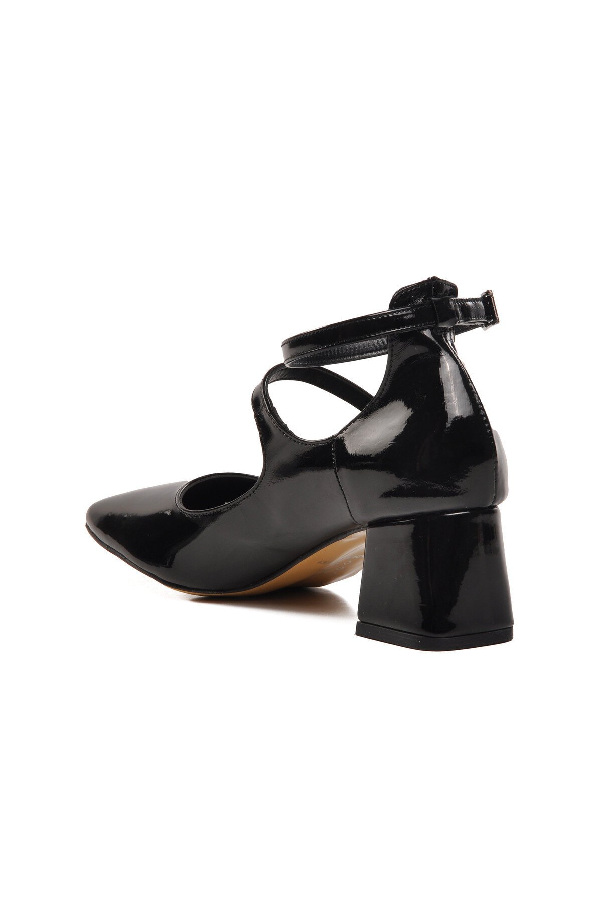 Ayakmod Siyah Rugan Kadın Topuklu Ayakkabı