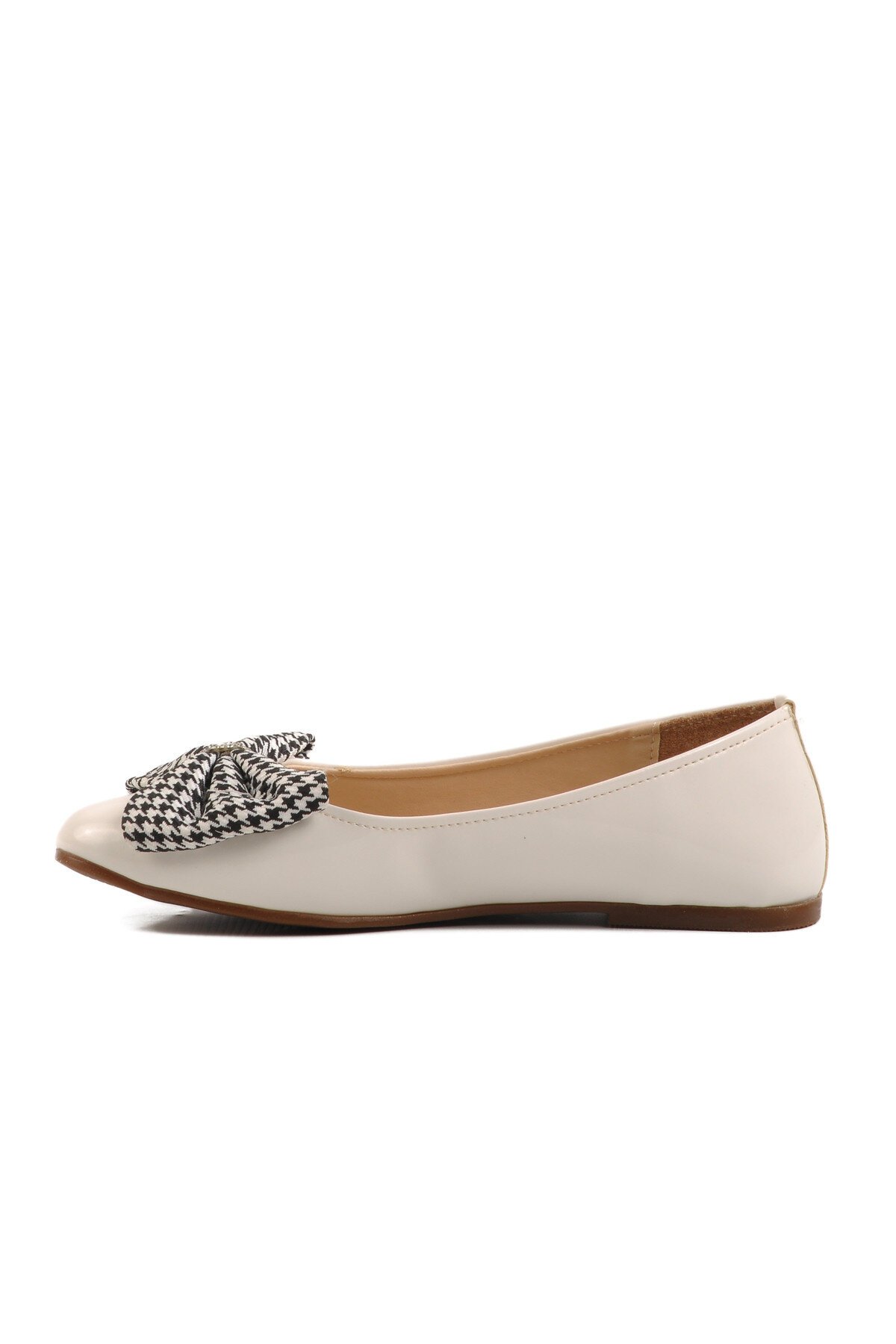 Beyaz Rugan Kız Çocuk Babet 180 F