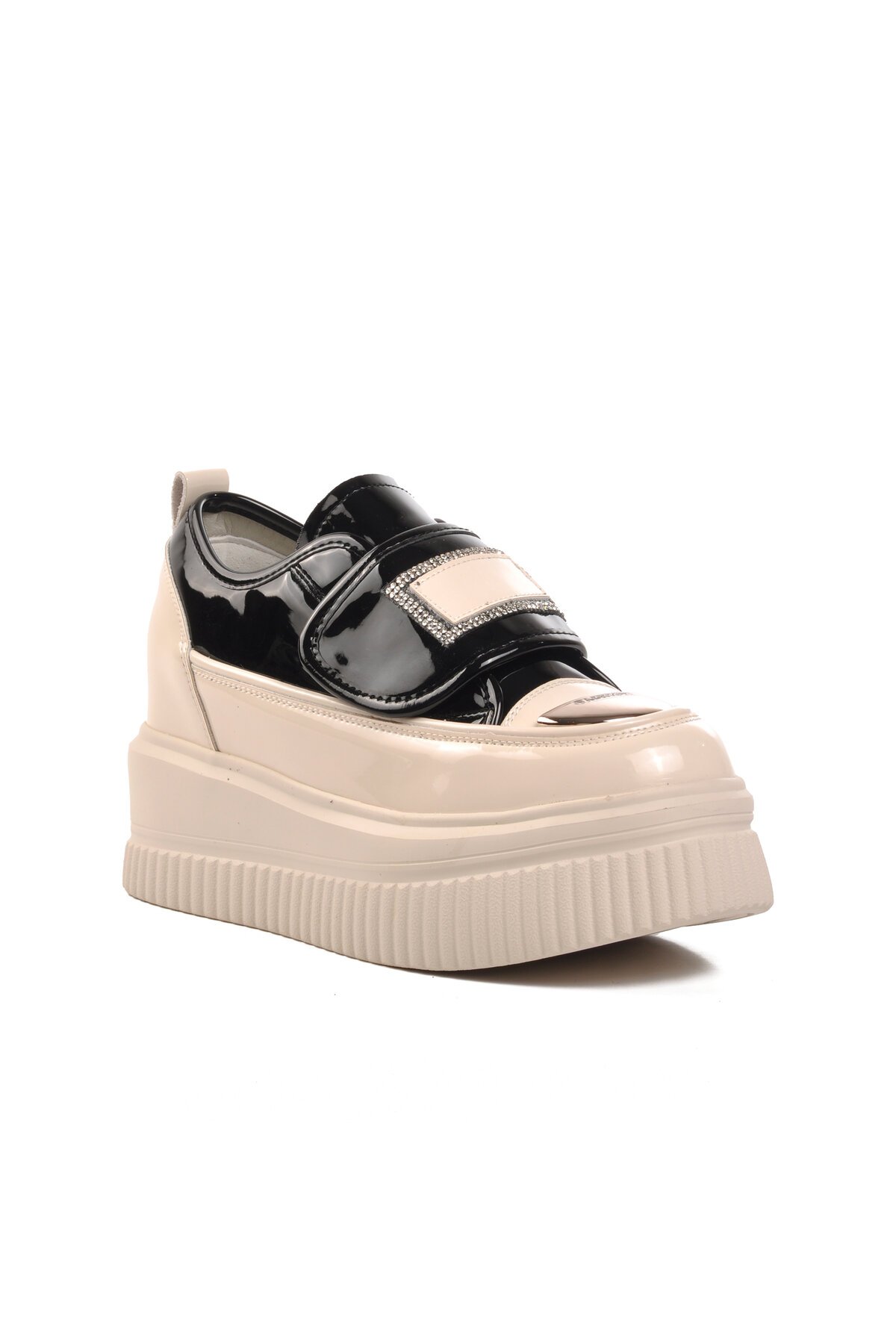 Siyah Yüksek Taban Kadın Spor Ayakkabı 24K373 Z