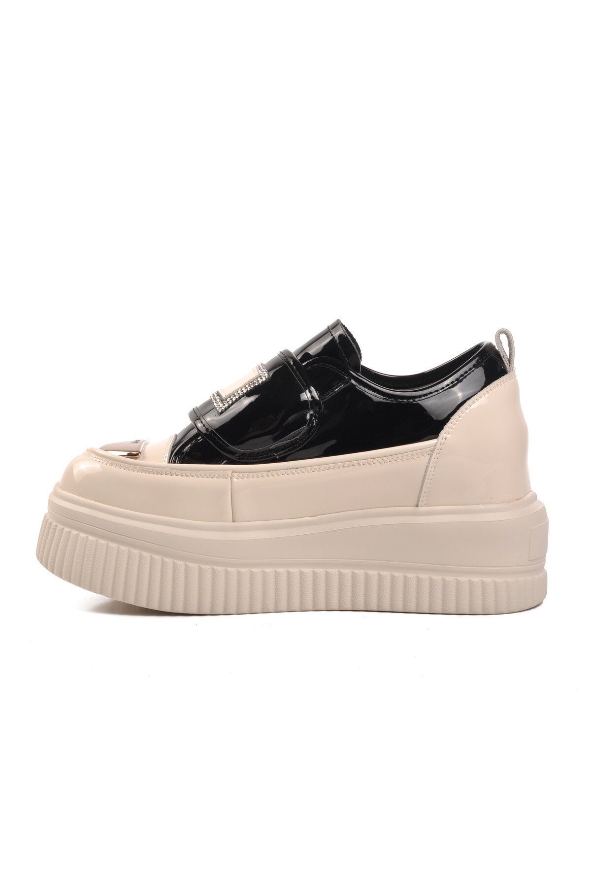 Siyah Yüksek Taban Kadın Spor Ayakkabı 24K373 Z