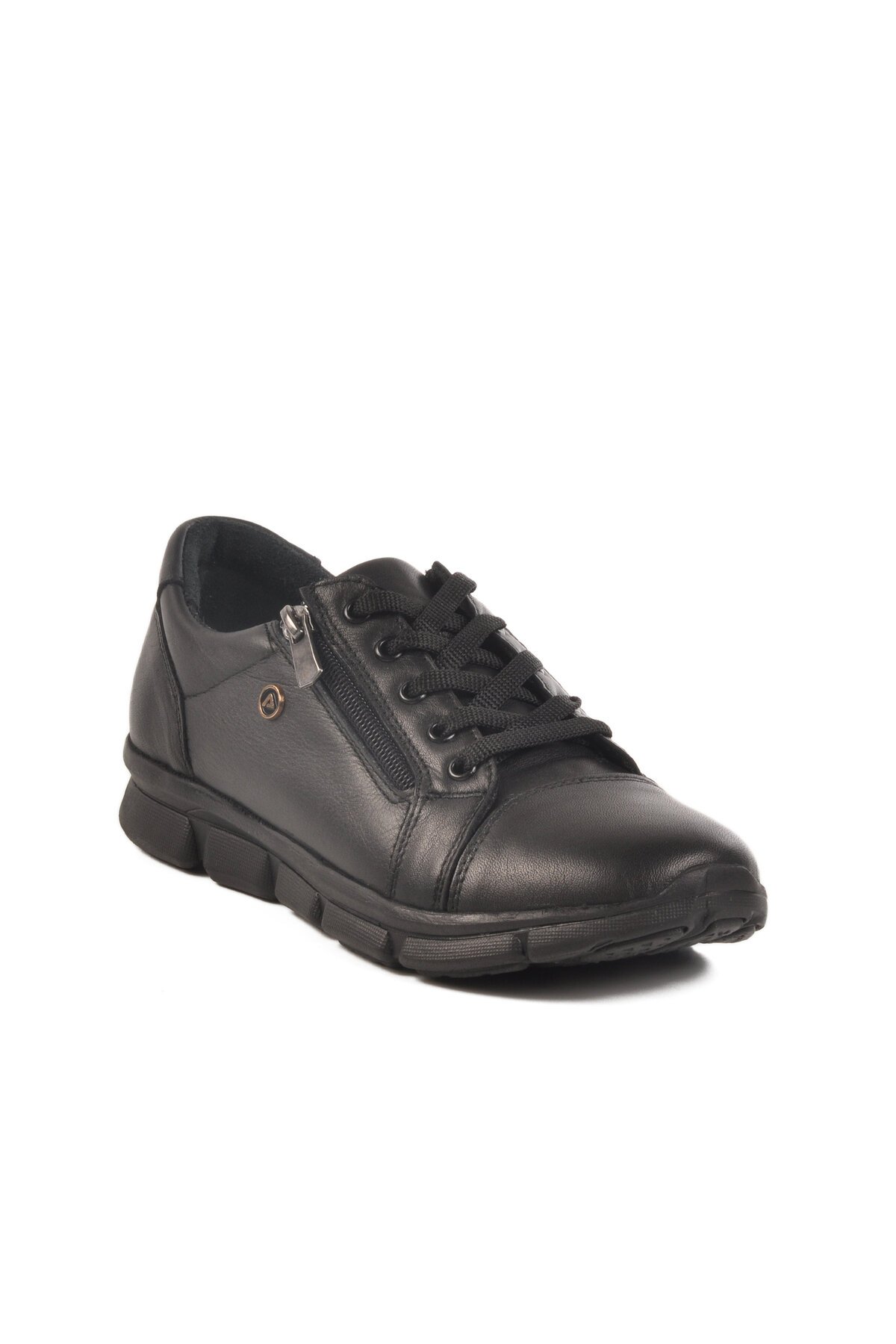 Siyah Hakiki Deri Kadın Günlük Ayakkabı 630 Z